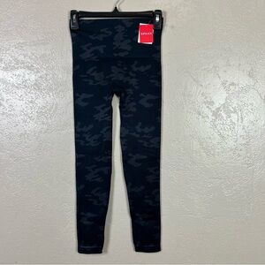 Spanx Women's Size Medium‎ Look At Me Now Leggings Black Camo NEW